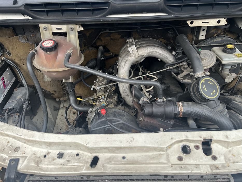 Ford transit  caixa aberta 3.lug  2.5 D Ano 1998