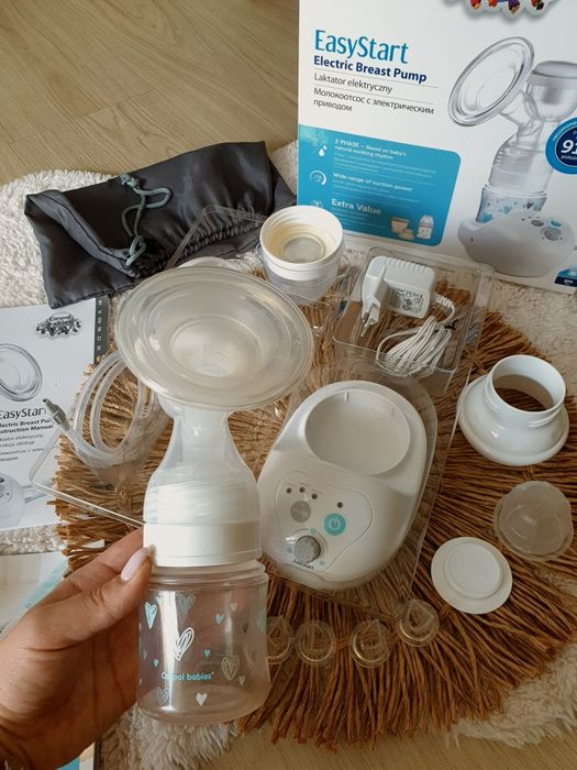 Laktator dla matki Canpol babies Easy Start z butelką