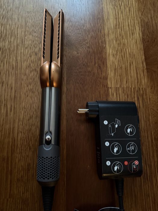 Aeroprostownica Dyson Airstrait, Nikiel/Miedź