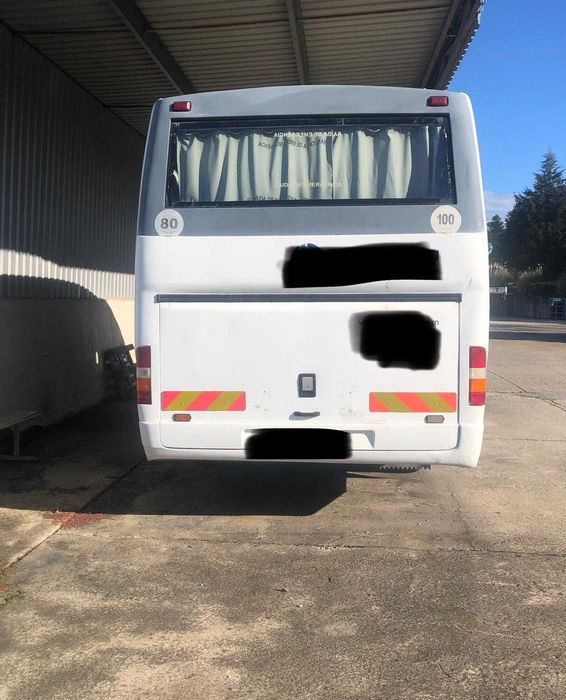 Vende-se  Autocarro RENAULT