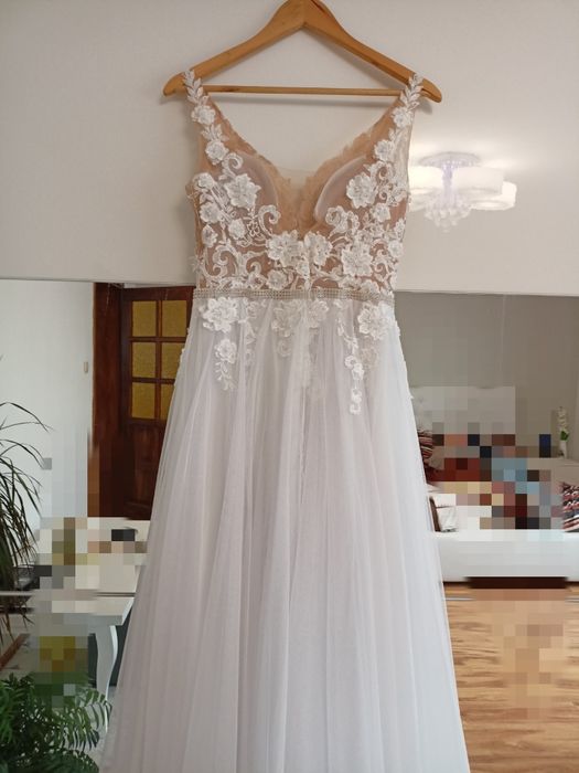 Sprzedam suknię ślubną rozmiar 36/38