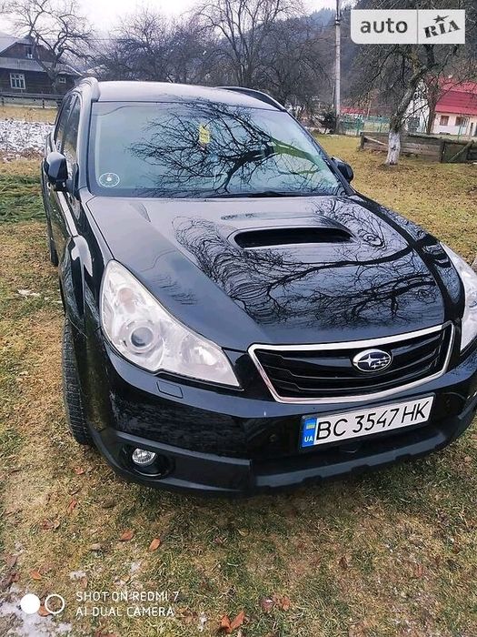 Продам Субаро Аутбек