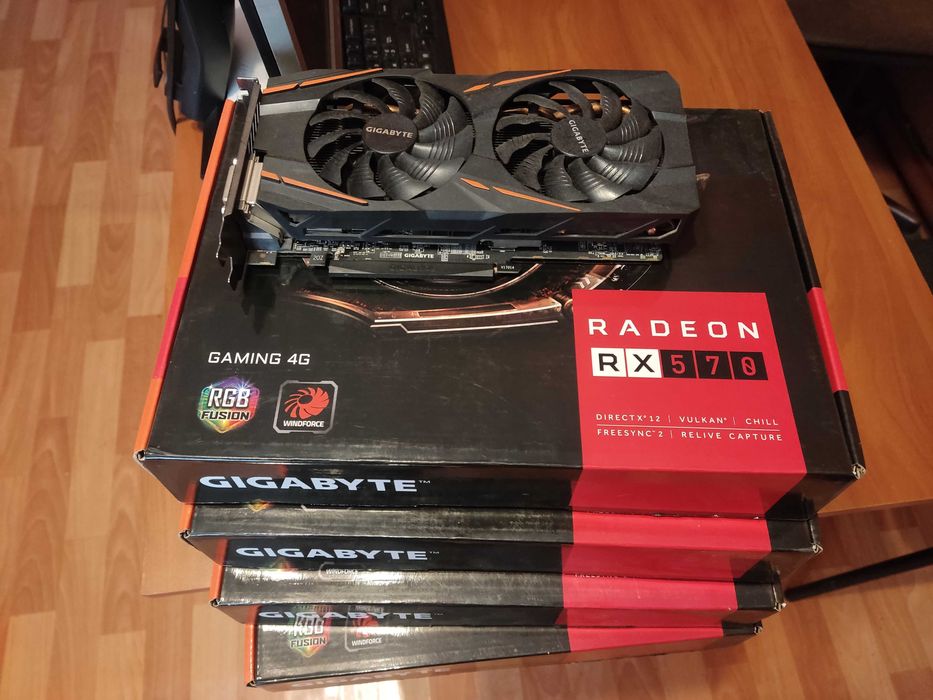 Відеокарта Gigabyte RX570 4GB