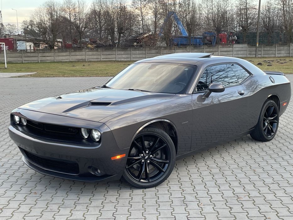 Dodge Challenger