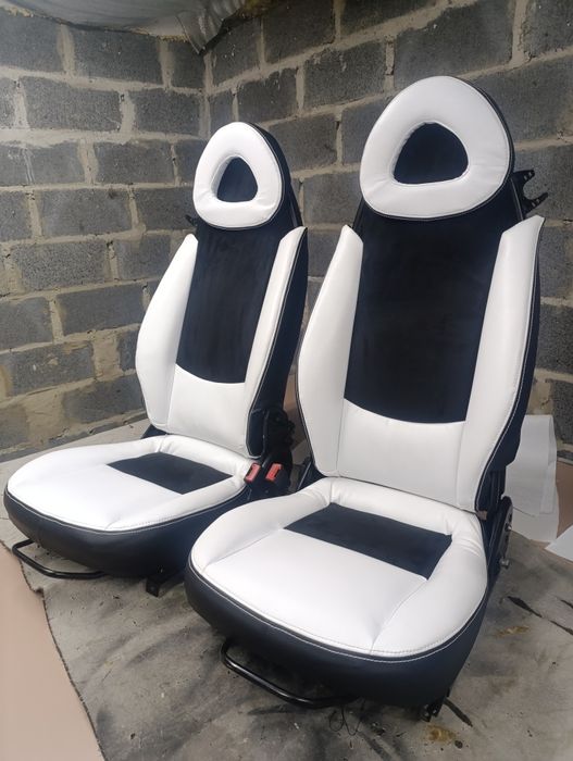 Перетяжка автомобільних сидінь