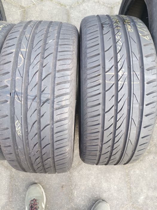 Opony 235/40 r19 jak nowe