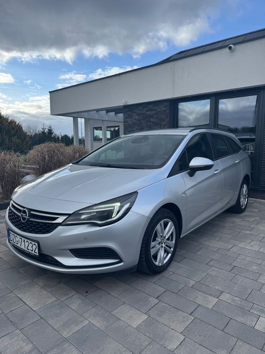 Opel Astra Zadbana Automatyczna skrzynia Biegiów