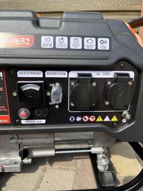 Електрогенератор бензиновий Majster Polska 3000 Вт 7 к.с
