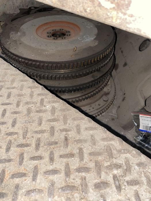 Сцепление  подшипник выжимной Форд Транзит лапа маховик вилка