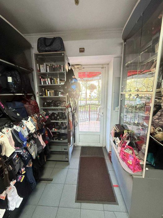 Продається фасадне комерційне приміщення 32 кв.м. ВДАЛА ІНВЕСТИЦІЯ!