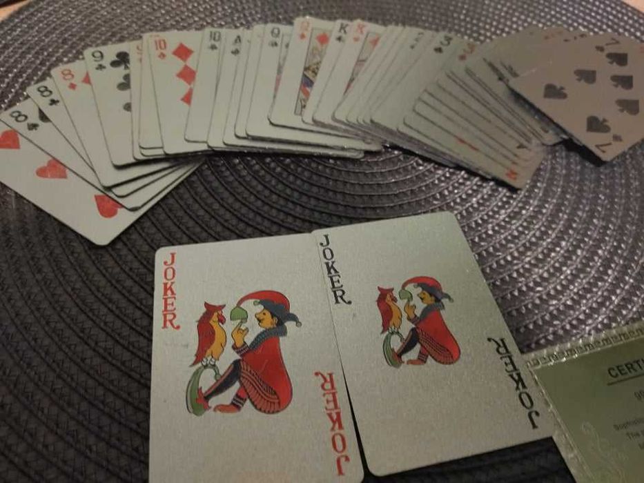 Srebrna Talia kart do gry