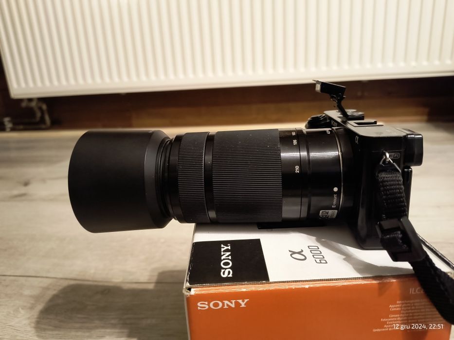 Aparat Sony A6000 / bogate wyposażenie