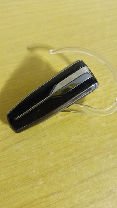 Bluetooth-гарнитура Plantronics Explorer 395