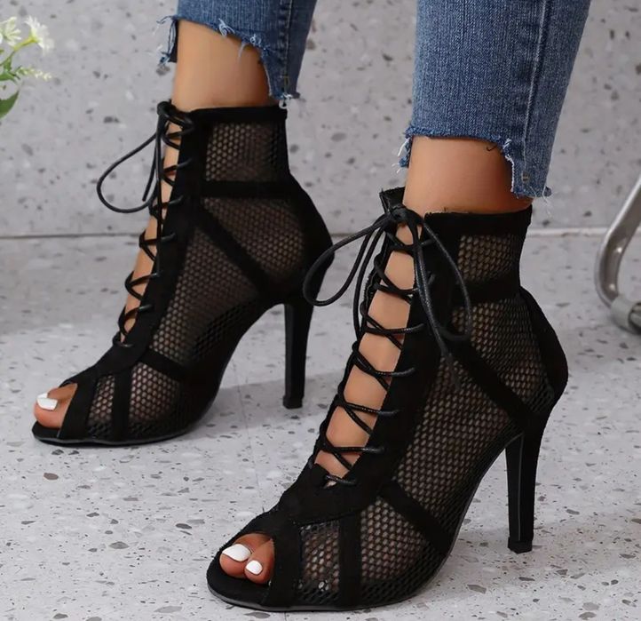Туфлі для танців high heels
