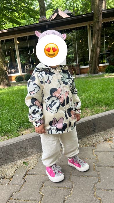 НМ вітрівка флісова ,92 р