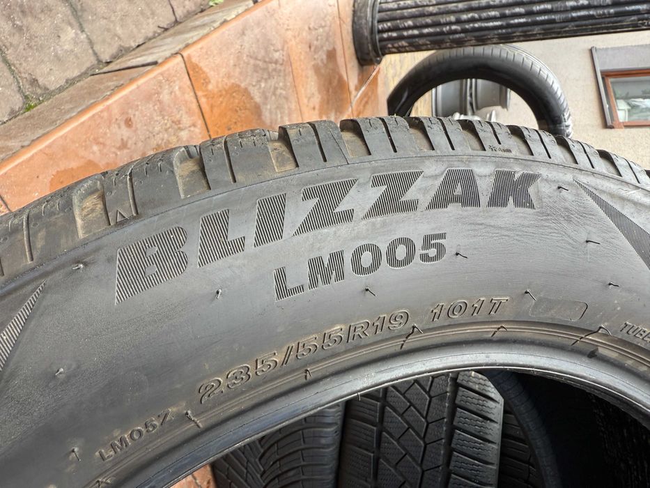 235-55 R19 101T Bridgestone Blizzak LM005 AO B-Seal 2023 розпаровка