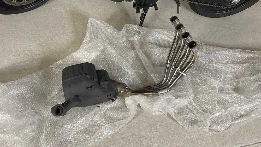 HONDA CB650R - Black Edition (75 kw)