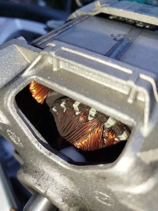 Двигун пральної машинки Siemens E14 (151 60037.03)