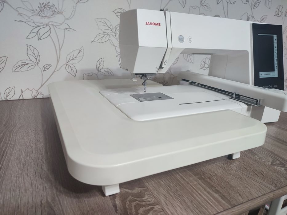 Вишивальна машина Janome 500e