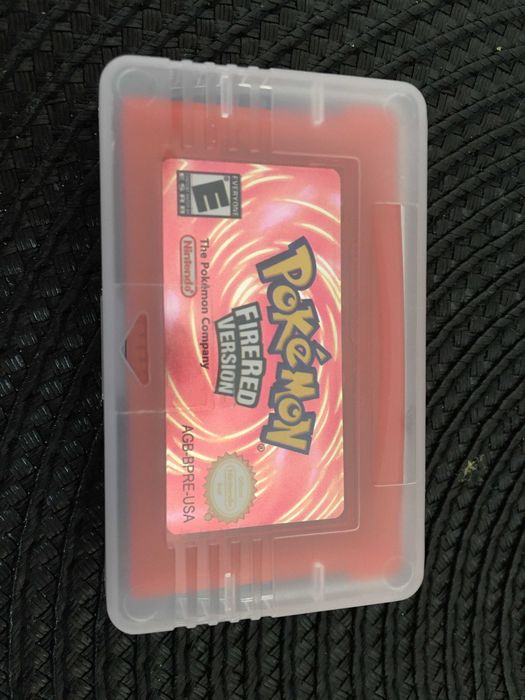 Karta konsoli z grami wideo GBA seria Pokemon FireRed