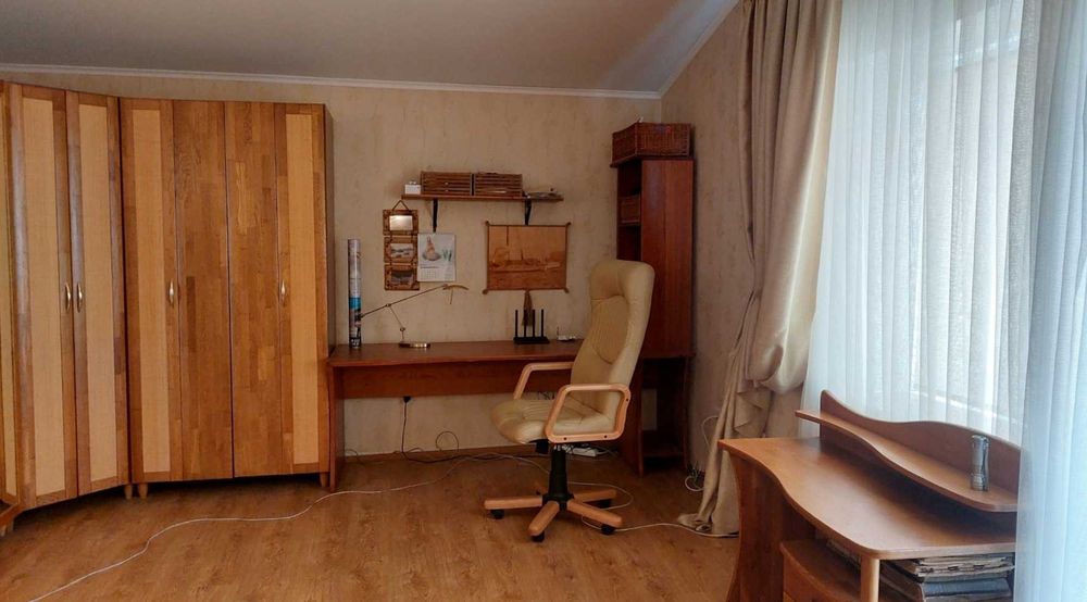 Продается 3-комнатная квартира с видом на лиман пгт.Таирова