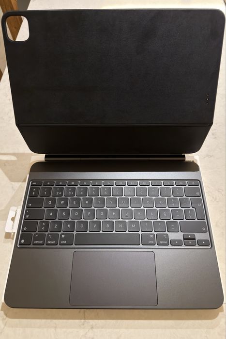 iPad Magic Keyboard 13 para iPad Pro ultima geração 13 polegadas446808721552855044