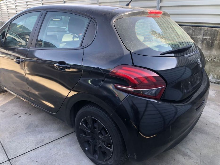 PEUGEOT 208 1.4 HDI DE 2014 PARA PEÇAS