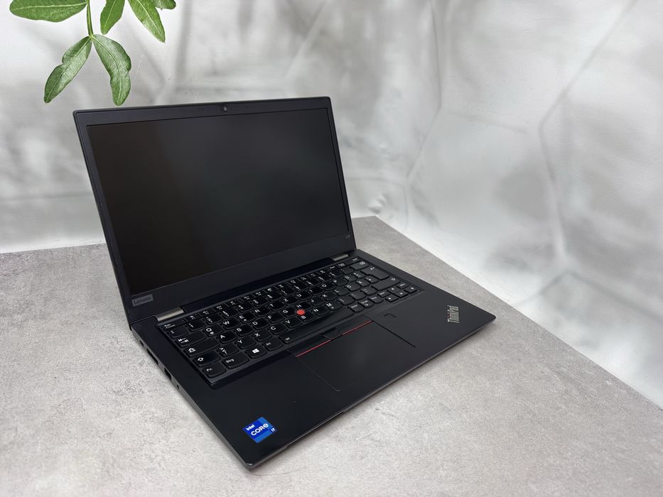 Lenovo ThinkPad L13 G2 / i7-1165G7 / 8GB / 256GB / 13" FHD IPS