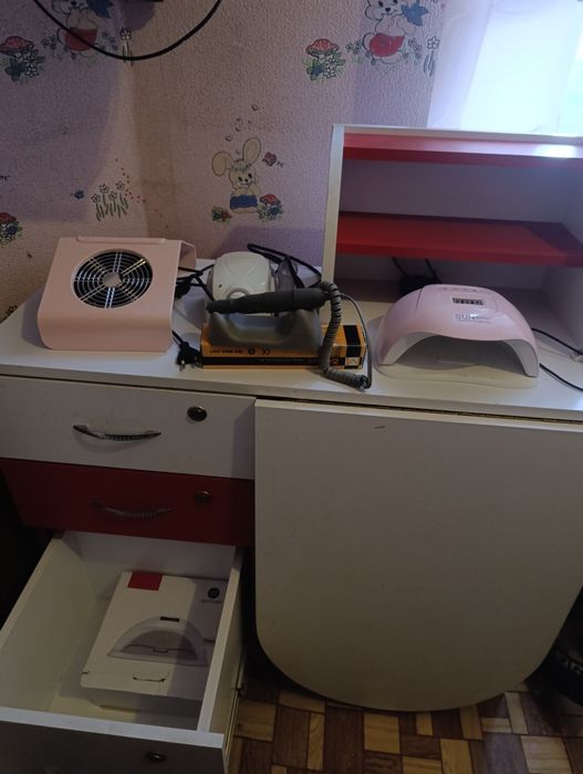 Фрезер marathon 3,стол маникюрный