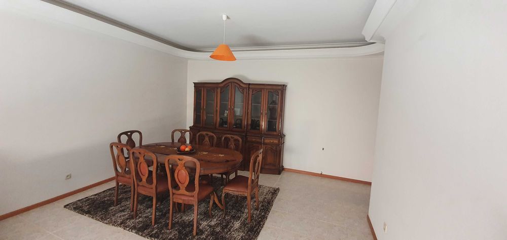 Quarto suite Lamego estudante