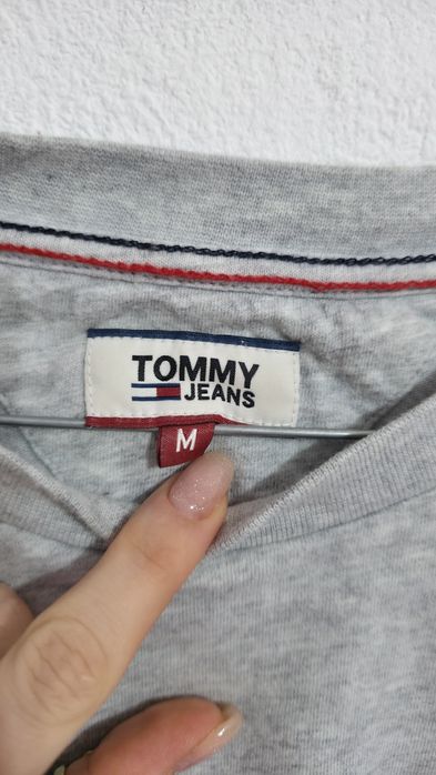 Szara koszulka tommy hilfiger tommy jeans tshirt damski