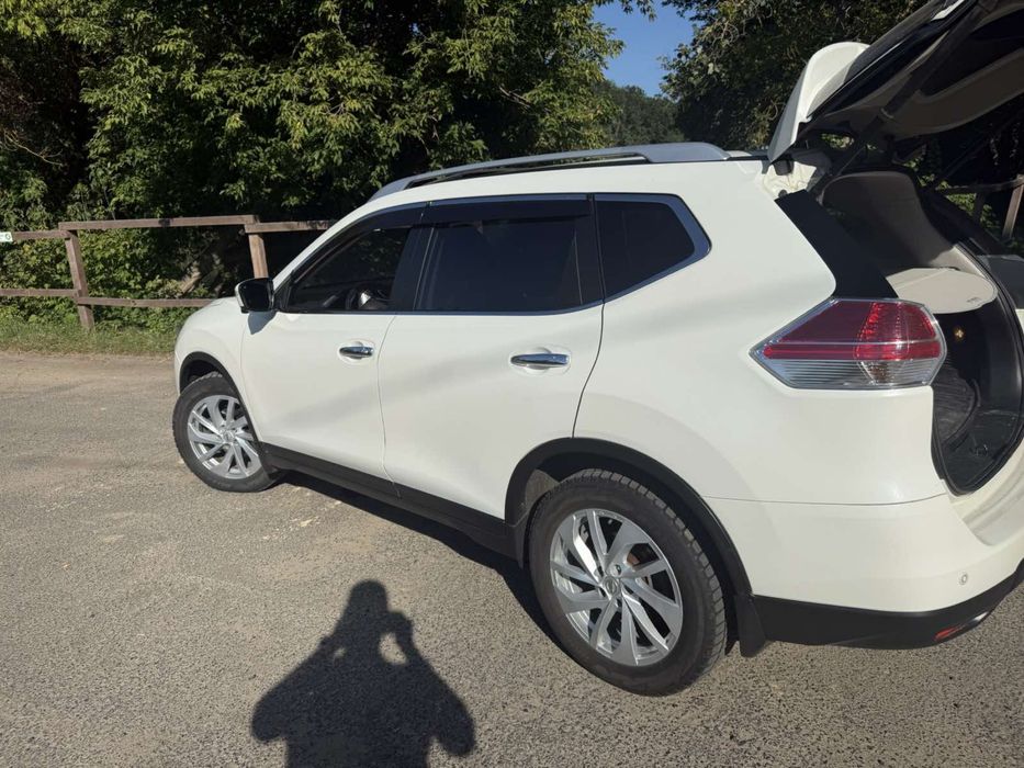 Nissan X-Trail 2016 VIN JN1TANT32U0000826 фото оголошення 2 з 7