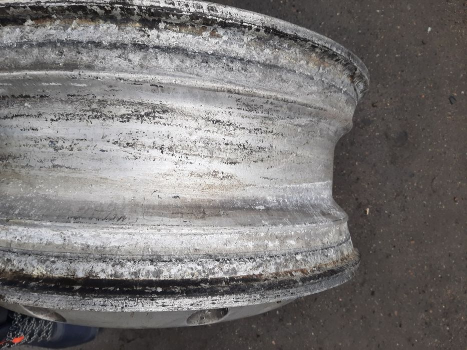 Продам диски з титану R 22,5 8,25: 150 € - Диски Київ на Olx