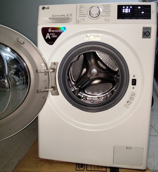 Máquina Lava Roupa LG - Bem Conservada