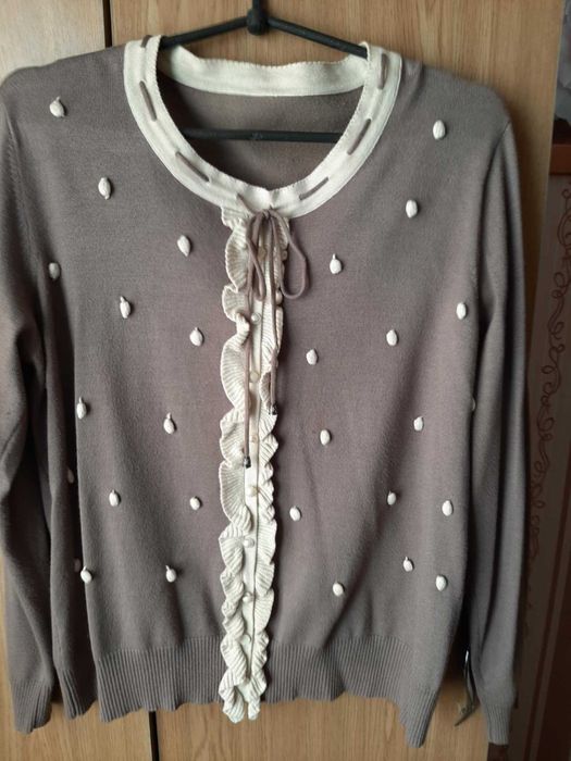 Продам красивий светерок
