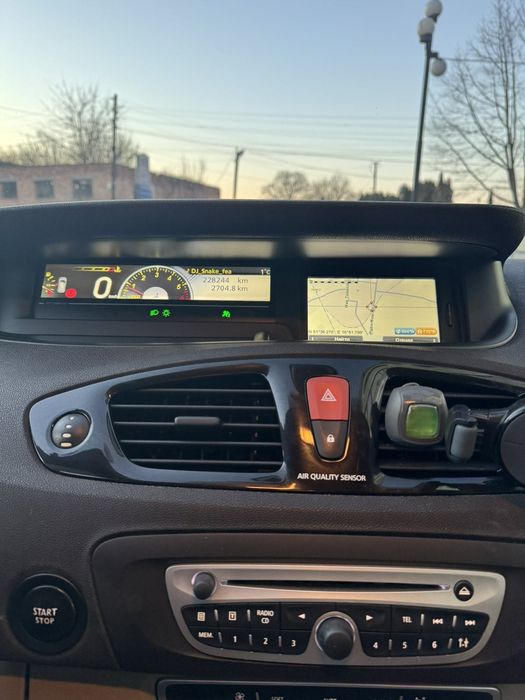 Продам Renault Scenic