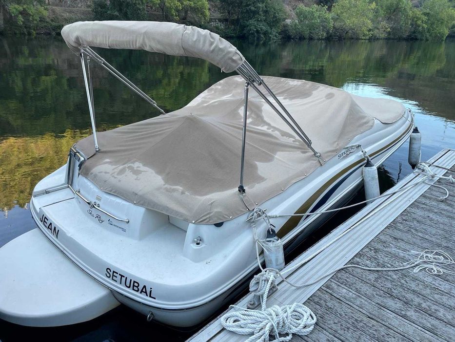 Barco Sea Ray 210 Sundeck