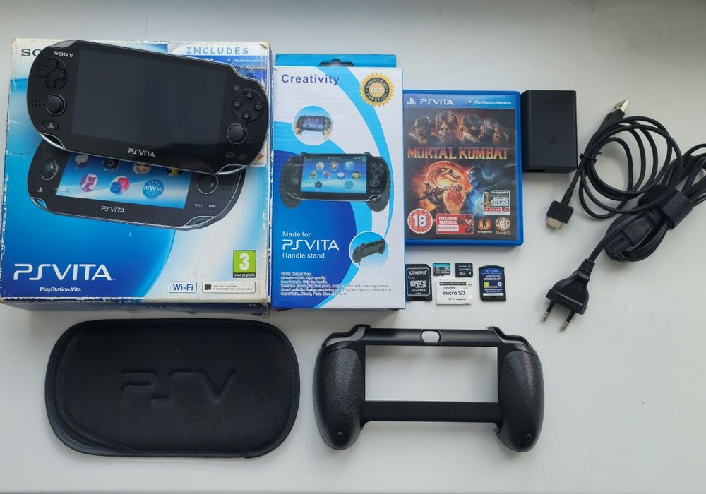 Портативна ігрова консоль PS Vita Fat OLED 3G 128Gb UHS-I (U3)