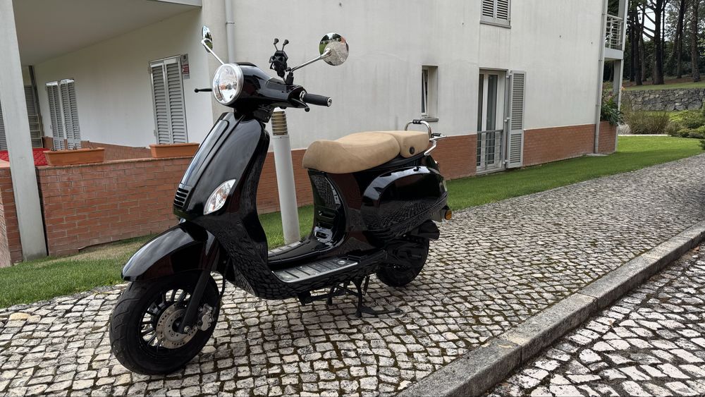 Scooter Riya 50 - vespa