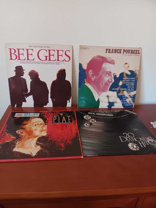 Discos em vinil anos 70 a 90