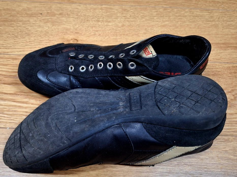 Sapato DIESEL tamanho 42