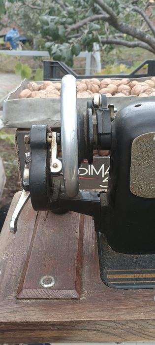 Швейна машинка пр