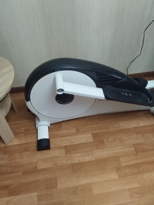 Продам орбитрек KETTLER