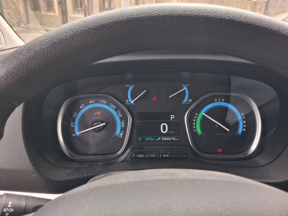 Toyota Proace Verso electric 75kw  9 lugares