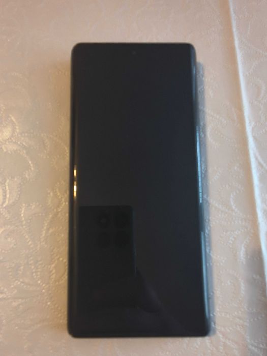 Motorola edge 30 ultra 12/256gb