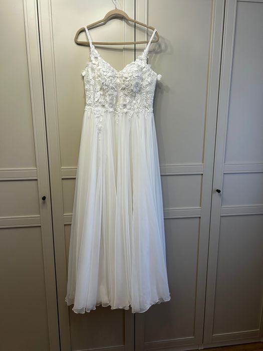 Suknia ślubna - salon sukien ślubnych adria