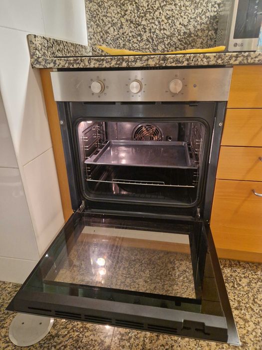 Forno de Encastrar IKEA – Para Venda | 95 €