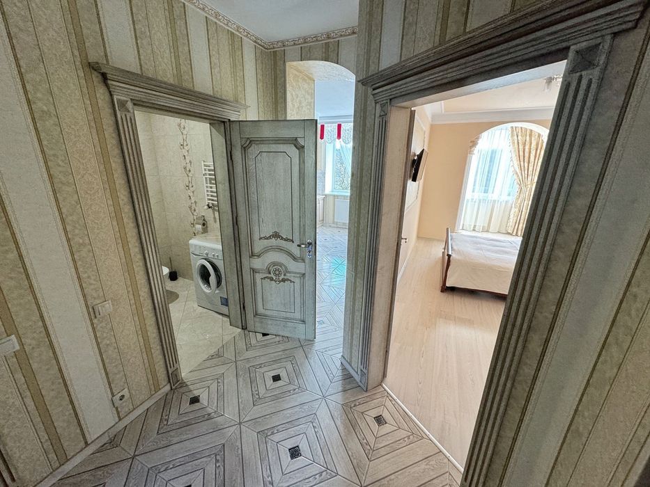 ‼️Вільно з 10 січня‼️ Двокімнатна квартира - вул. Степана Бандери 35