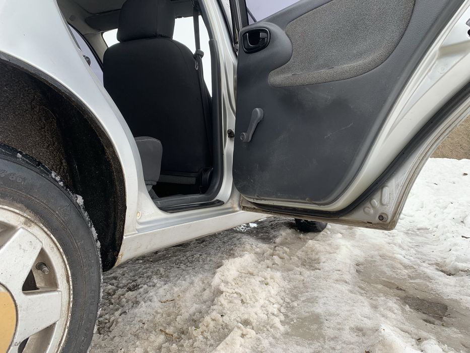 Lanos 1.4   бенз