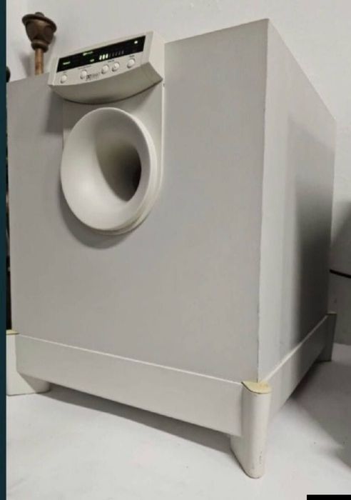 Subwoofer aktywny JBL SUB 333